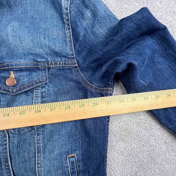 Gap Denim Jacket Womens Large 1969 Medium Wash Trucker Jean Jacket Classic - Picture 8 of 15